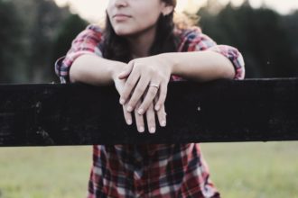 woman hands gate